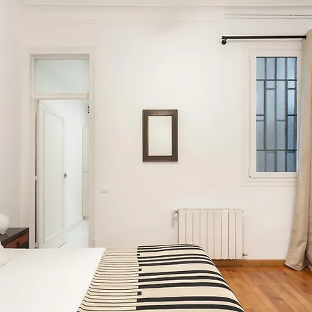 Mid Term Cozy Barcelone